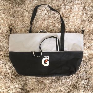 Gatorade Duffle Bag Gray and Black